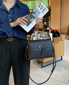 Fashionable Versatile Women's Simple Crossbody Bag